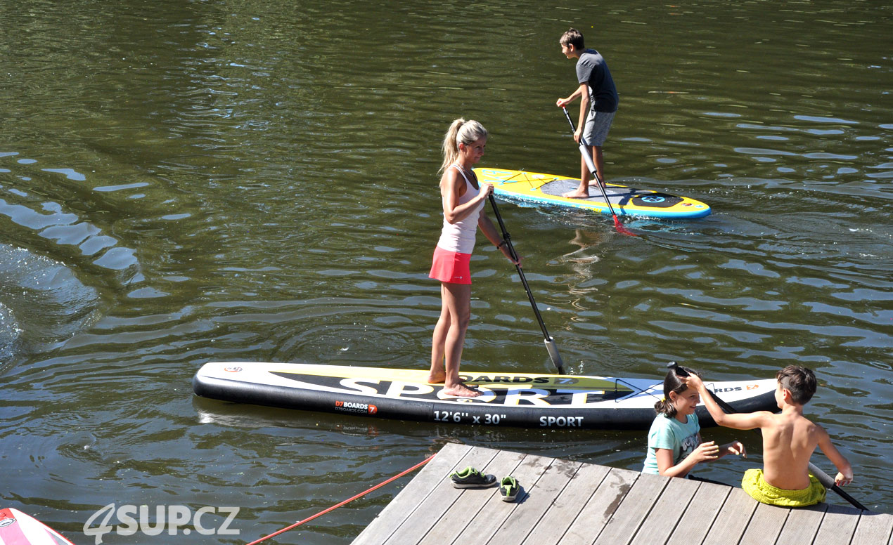 Sportovní park Pardubice 2017 - prezentace nafukovacích paddleboardu 4SUP.CZ