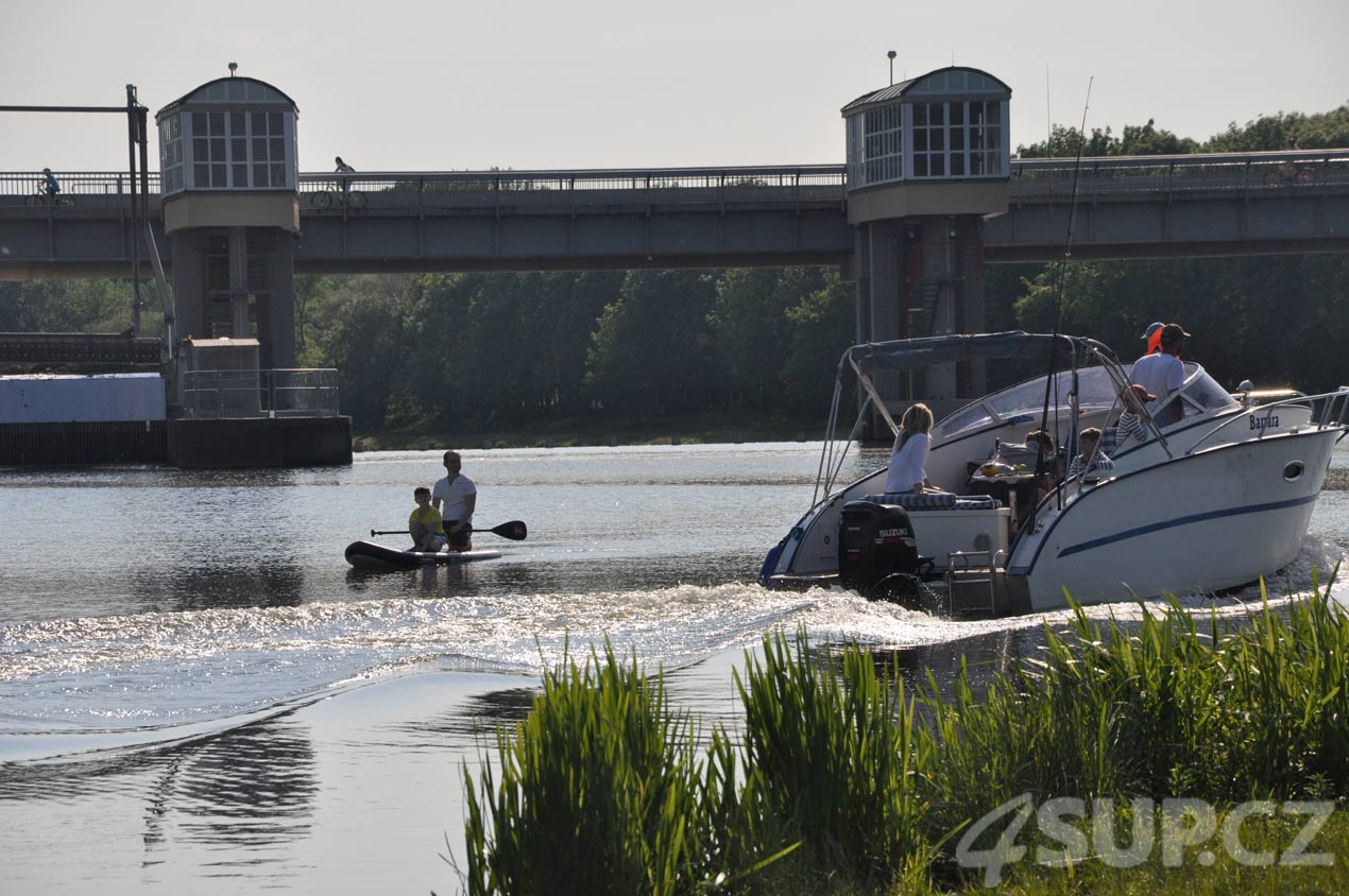 D7 Universal+ Nafukovací paddleboard Pardubice Na Špici